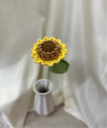 Sunflower with Seeds Crochet Flower Stem