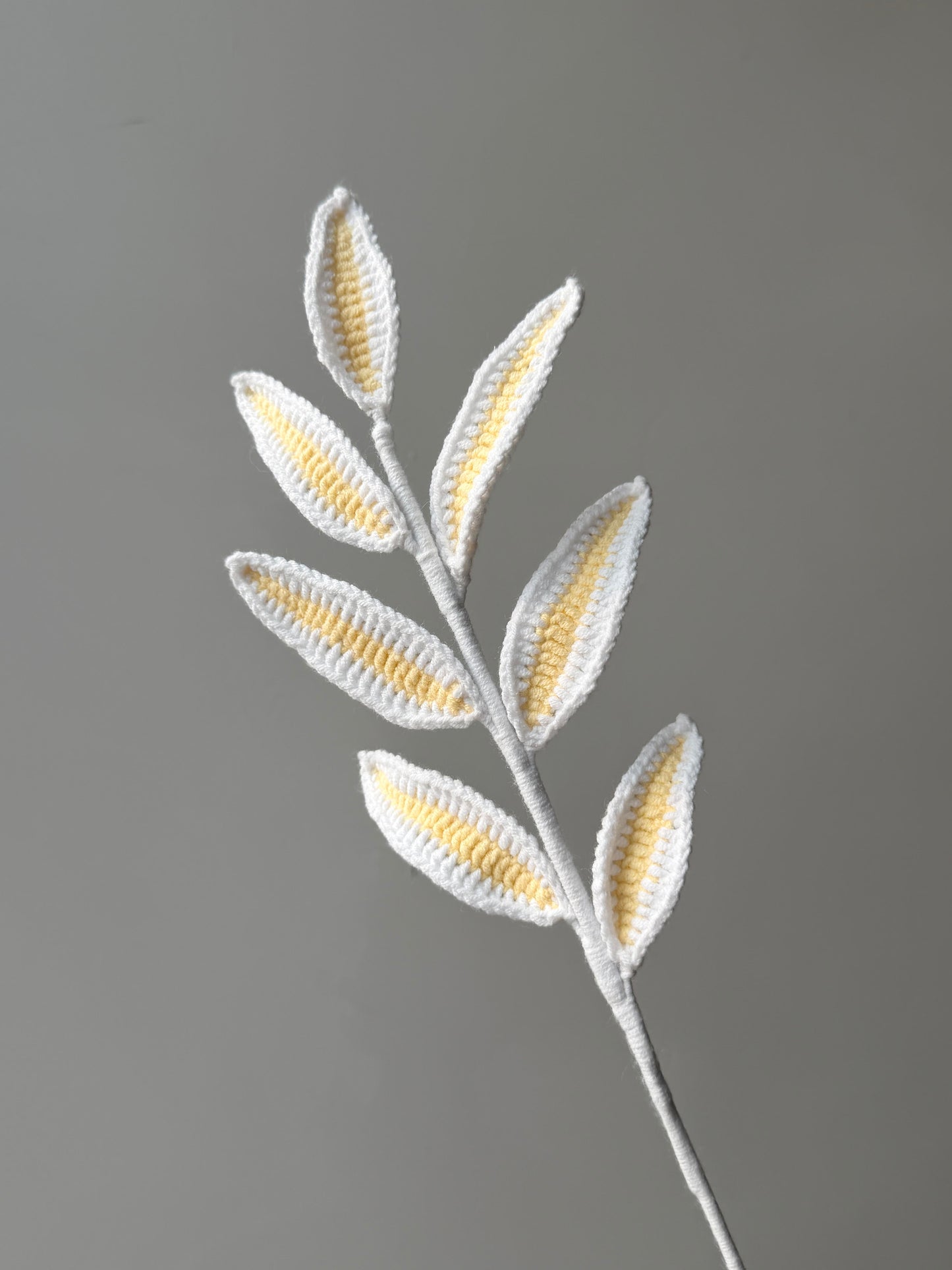 Candy Vein Leaves Crochet Flower Stem