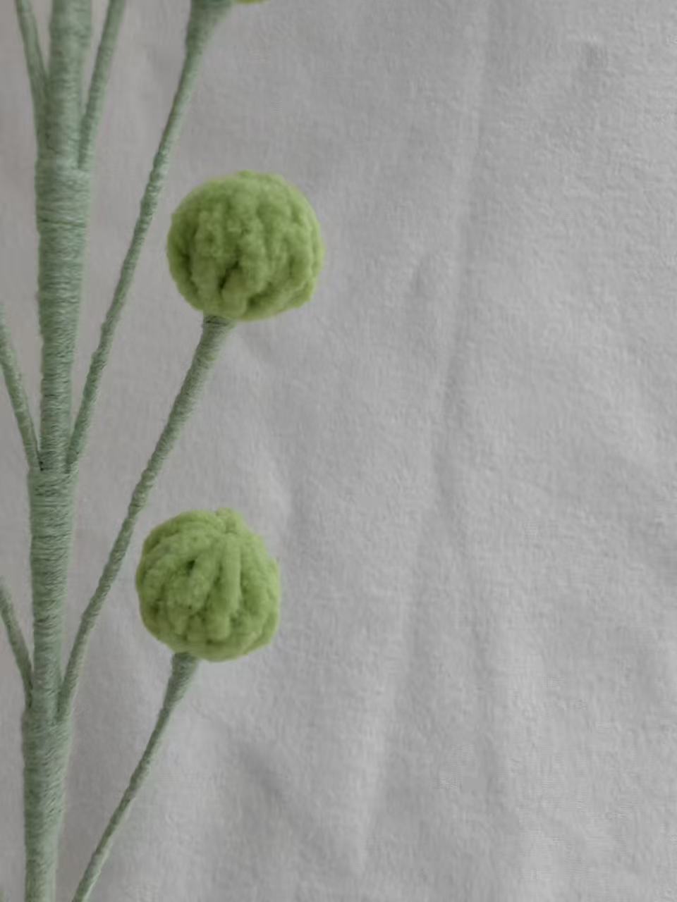 Snowberry Crochet Flower Stem