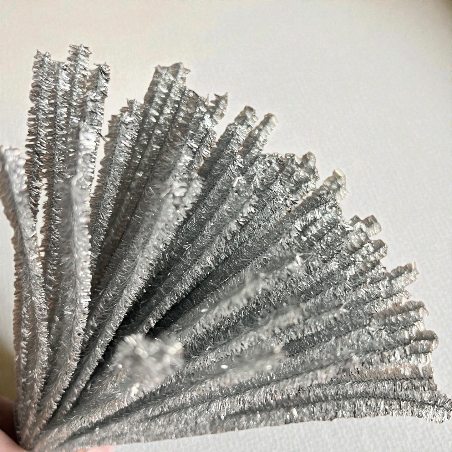 100Pcs 6mm Glitter Pipe Cleaners Sparkly Chenille Stems 30cm 22 Colors