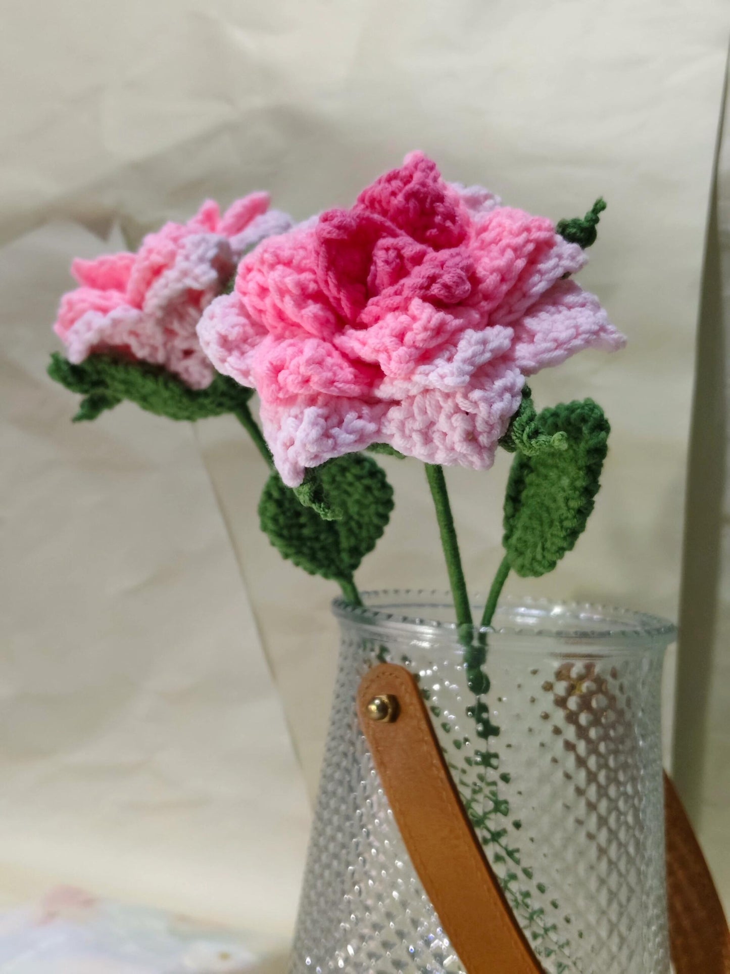 Sharp Petal Regular Rose Crochet Flower Stem