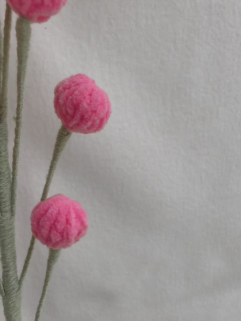 Snowberry Crochet Flower Stem