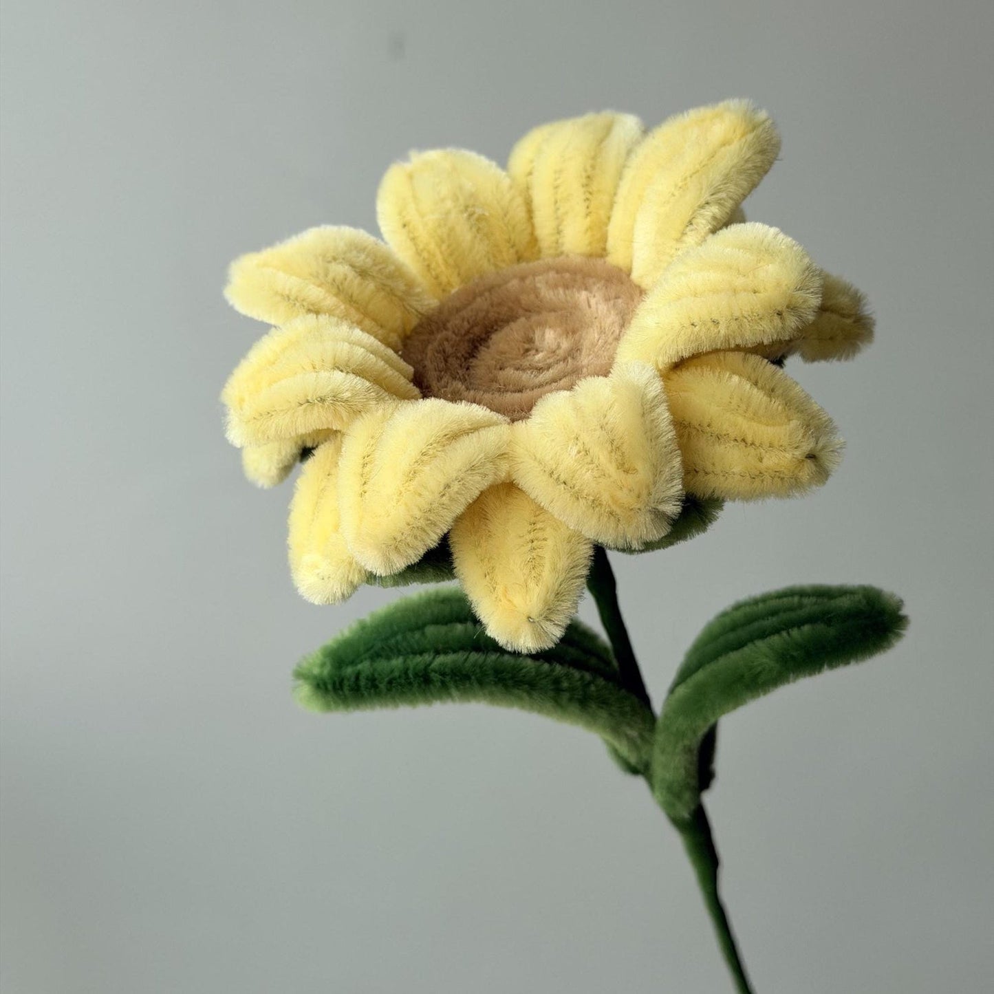 Handmade Chenille Stem Sunflower, Tinsel & Regular Finish Floral Decor