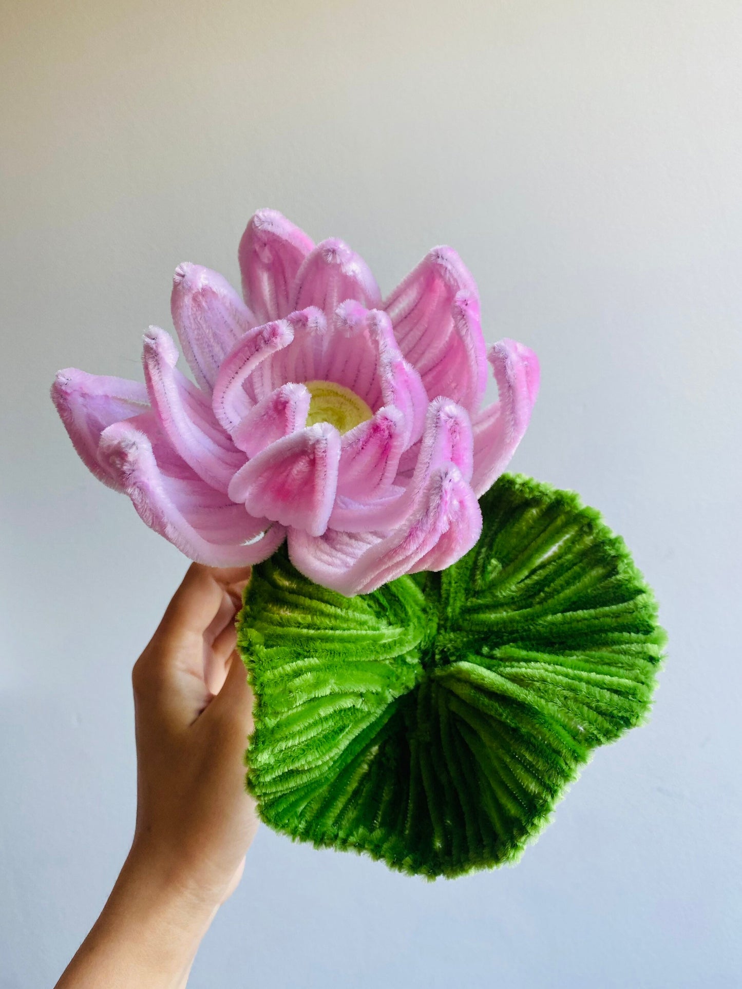 Pipe Cleaner Lotus DIY Kit 180Pcs Extra Dense Chenille Stems Handmade