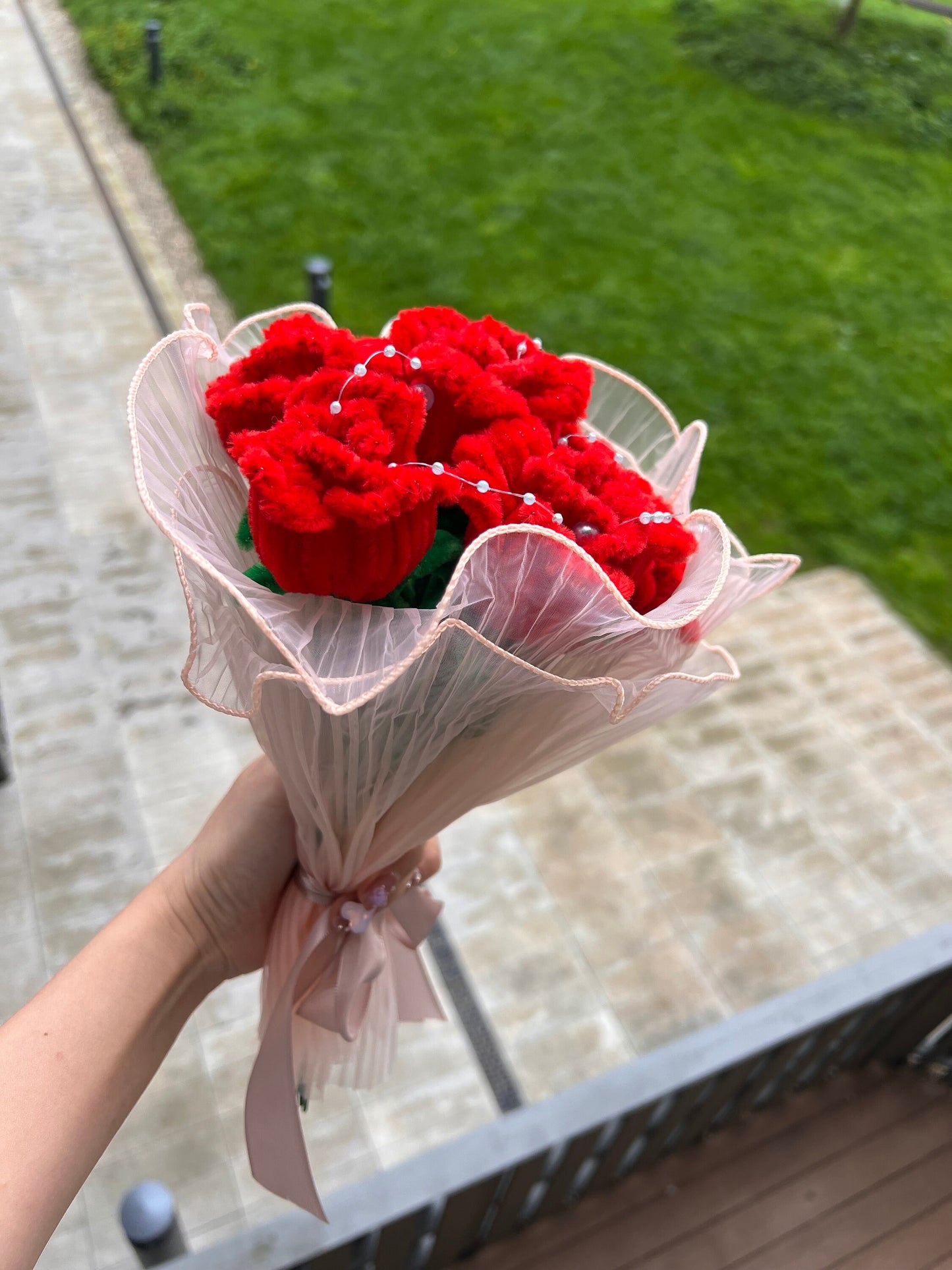 Pipe Cleaner Rose DIY Kit 7 Blossoms Forever Flower Gift
